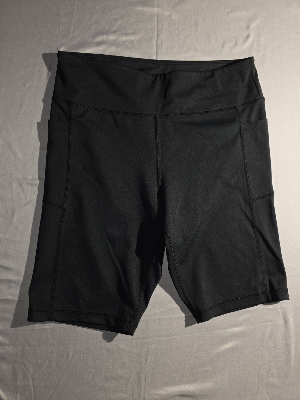 Black Athletic Bike Shorts with Side Pockets - Women's